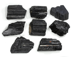 Турмалин чёрный шерл в ассортименте, кристалл /фрагмент кристалла, Бразилия (30-40 мм, 21-25 г) №29745