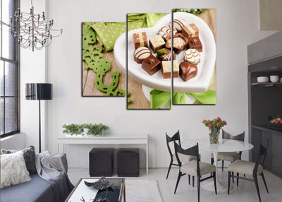 Модульная картина "Конфеты в вазе"