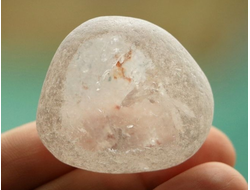 Кварц (горный хрусталь) ГАЛТОВКА матовая с *окошком*