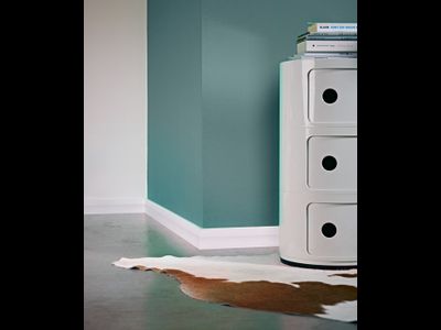 Плинтус SX125 - 6,9*1,4*200см