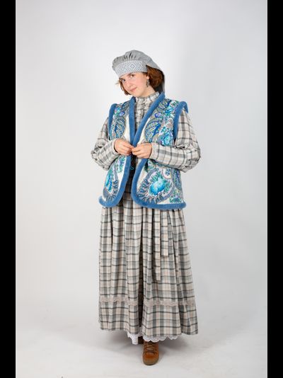 Жилет в русском стиле «Павлово-Посадский»