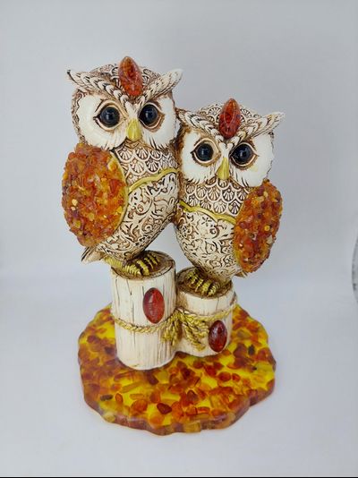 Совы двойные &quot;Пара&quot; на янтарной подставке