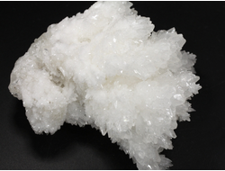 Арагонит белый, коллекционный образец, Мексика (74*65*42 мм, 191 г) №37727