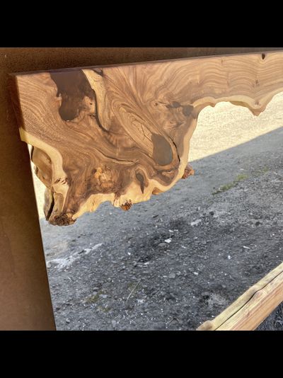 зеркало в раме из слэба карагача