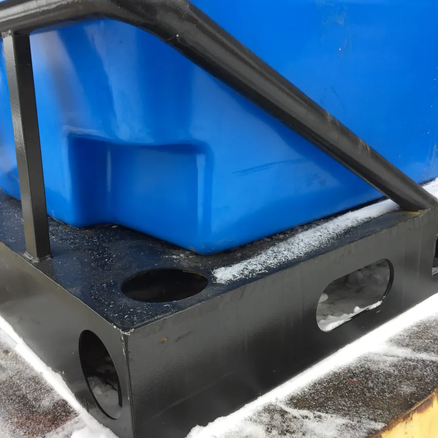 Место для зацепления строп для погрузки подъемным краном