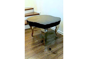 Столик из спила мореного дуба, авторство spilcenter.com