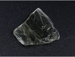 Диаспор (султанит) кристалл, Турция (16*15*1,5 мм, 0,8 г) №23472