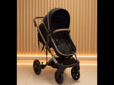 Детская коляска 3 в 1 Luxmom 710 Черный