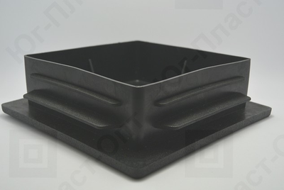 заглушка 140х140 пластиковая