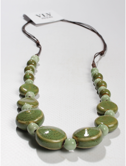 Колье "Керамические бусины 26"