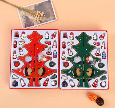 Елка на подставке деревянная для украшения игрушками 17*17*25см , ЦВЕТ: Зеленый, Красный