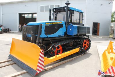 Новый Трактор ДТ-75