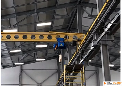 Монтаж троллейного шинопровода