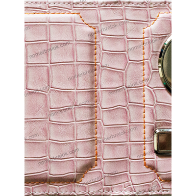 «КРОКОДИЛ» КОЖАНАЯ ОБЛОЖКА ДЛЯ АВТОДОКУМЕНТОВ В КОМПЛЕКТЕ С ЛИНЗАМИ. ЦВЕТ: РОЗОВЫЙ