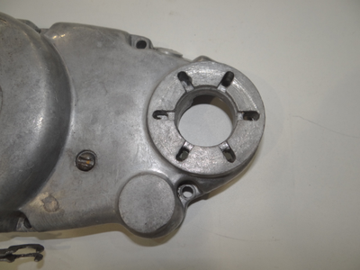 Левая крышка мотора V 50