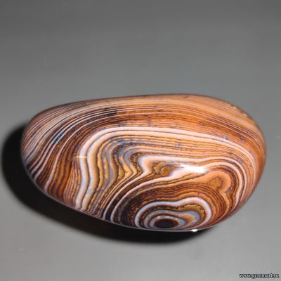 Агат, галтель. Мадагаскар. 62*36*22мм