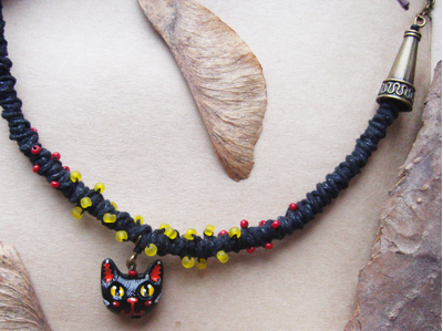 "Котик и огоньки", необычное колье под шейку