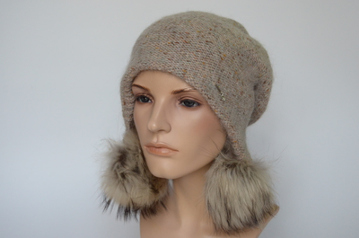 Вицио шапка ушанка Италия с помпонами