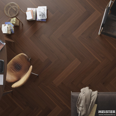 Паркетная доска PS 500 Meister Орех американский лайвли 8044 в интерьере