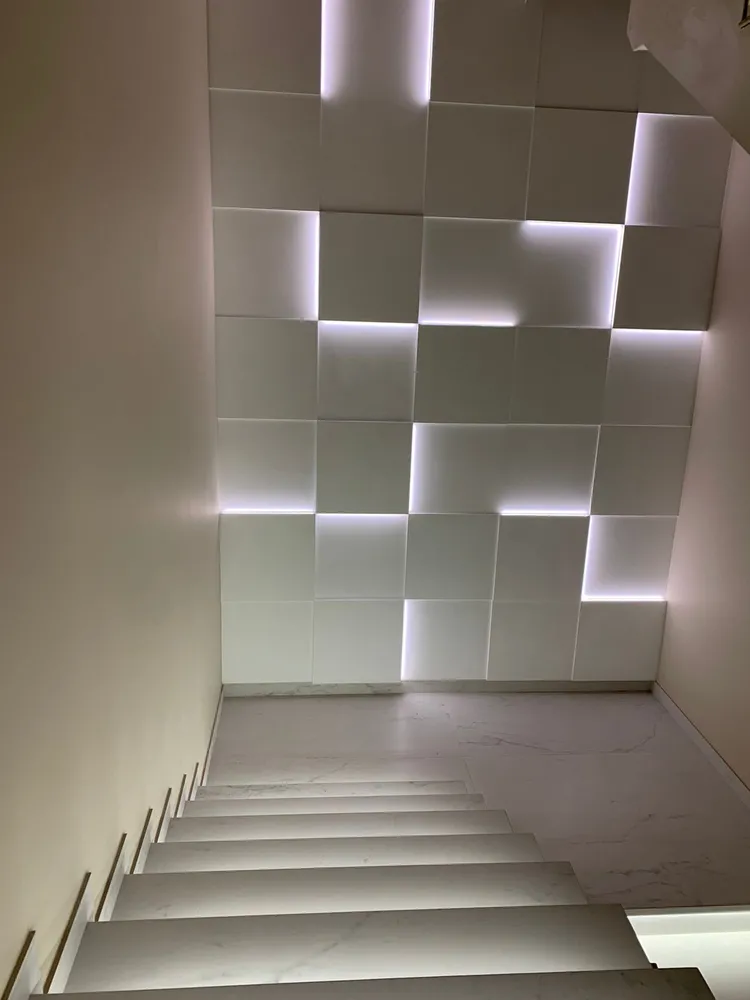 Смонтированные световые панели "LightUnit" в г.Балашиха, Московская область. Размер панелей 480*480мм (толщины - 12, 24 и 36мм).