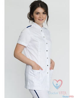 Блуза c погонами и воротником стойка белая