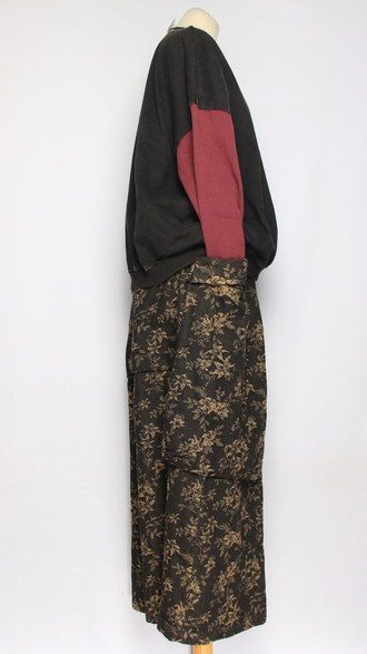 Джемпер ХЛОПОК "КАРМАН В ЦВЕТОЧЕК" черный до р.52