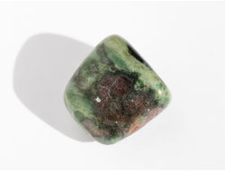 Эклогит, галтовка, ЮАР (18*17*14 мм, 9,5 г) №18607