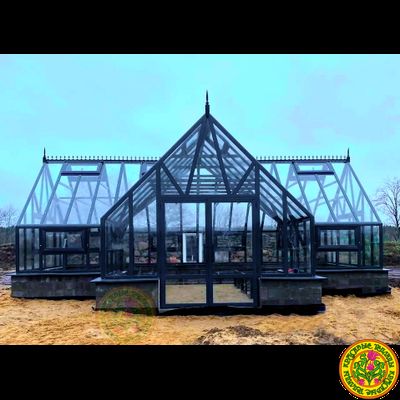 Базовая комплектация теплицы в английском стиле с холлом из стекала и алюминия ИМПЕРИАЛ размером 4000 х 10000 мм