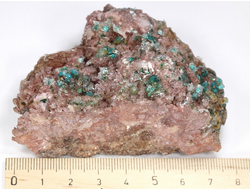 Брошантит, коллекционный образец, Марокко (75*52*34 мм, 167 г) №28627