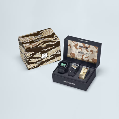 Часы Casio G-Shock DWE-5600UD-1