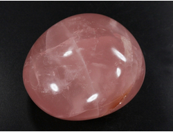 Кварц розовый, полировка, Мадагаскар (70*62*38 мм, 267 г) №35615