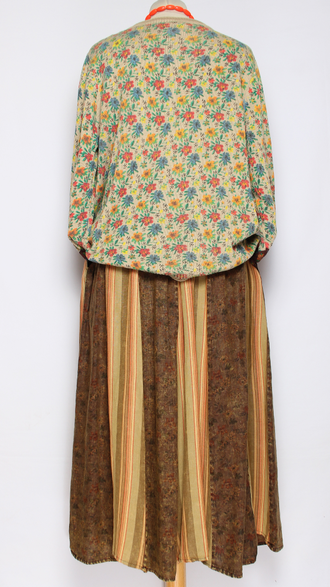 ЮБКА "МНОГО КЛИНЬЕВ" бежевая, кофе до р.52