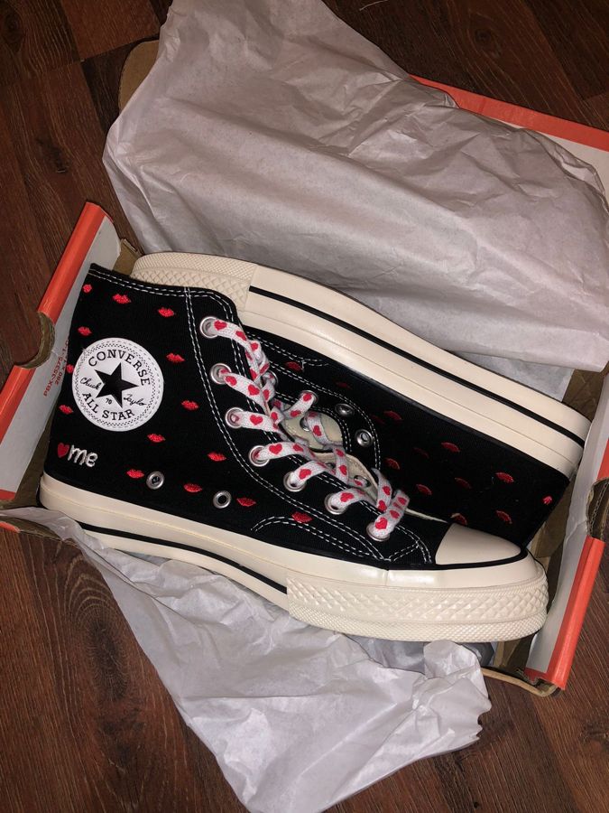 Converse Chuck Taylor 70 Embroidered Lips Allstar converse.ru