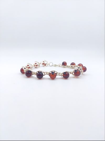 Браслет из посеребренного покрытия с янтарем