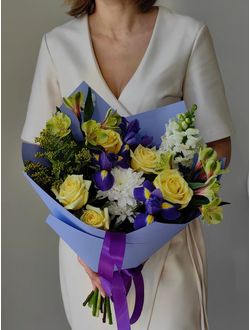 Букет цветов на 8 марта № 742