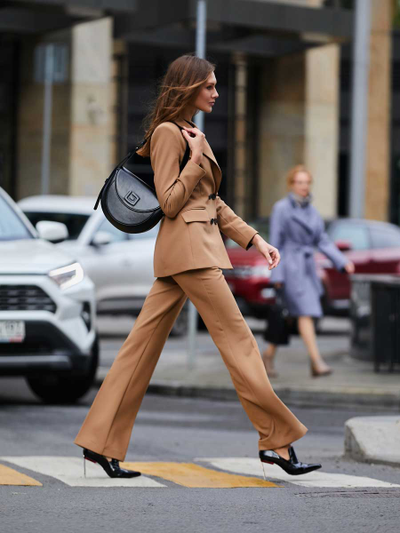 CLEO 2206 Черный