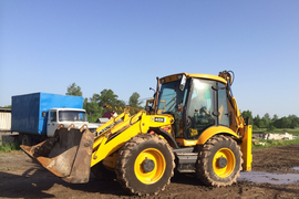 Экскаватор-погрузчик JCB 4cx