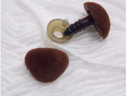 Носик бархатный с креплением 11х9 мм коричневый