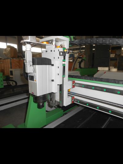 Фрезерно-гравировальный станок с ЧПУ WoodTec MH 6090