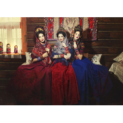 D0511 Три девицы