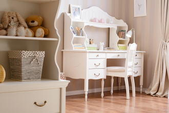 СТОЛ ПИСЬМЕННЫЙ Айно №3 ИЗ МАССИВА СОСНЫ НА ВЫСОКИХ НОЖКАХ с надстройкой 142 Х 62,5 Х 153 СМ