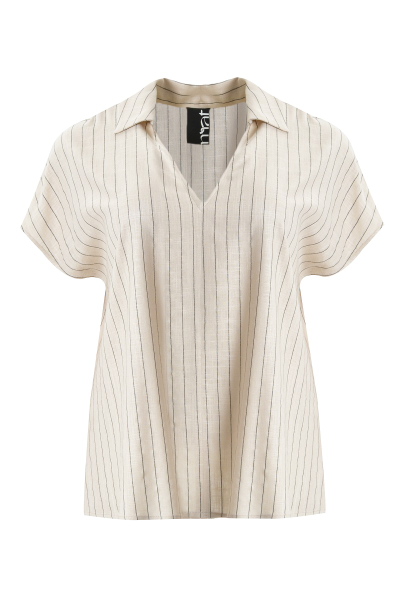 Топ молочного цвета в полоску