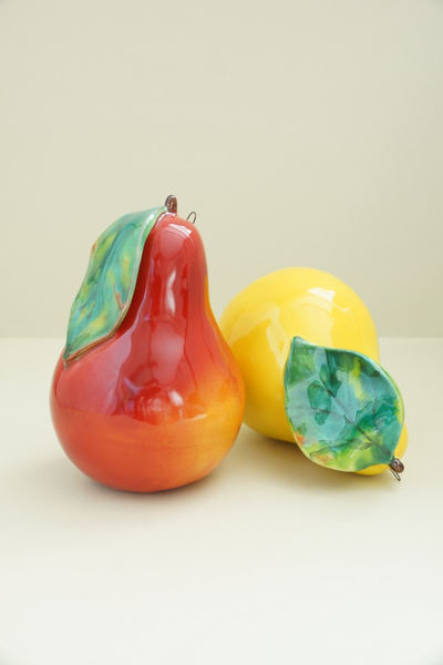 Груша с листом (жёлтая)