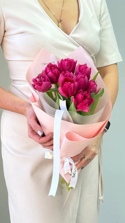 Букет цветов на 8 марта № 737