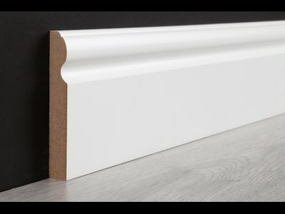 Плинтус напольный