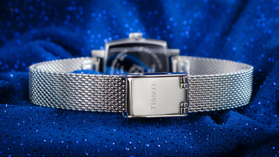 Швейцарские часы Tissot T058.109.11.041.00