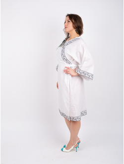 Халат-кимоно из конопли с вышивкой