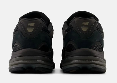 New Balance 2010 All Black