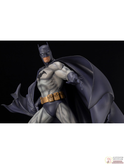 Фигурка 1/6 Бэтмен (Batman)