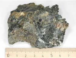 Актинолит, Россия, Северный Кавказ, КЧР, река Большой Блыб (70*60*22 мм, 72 г) №29630